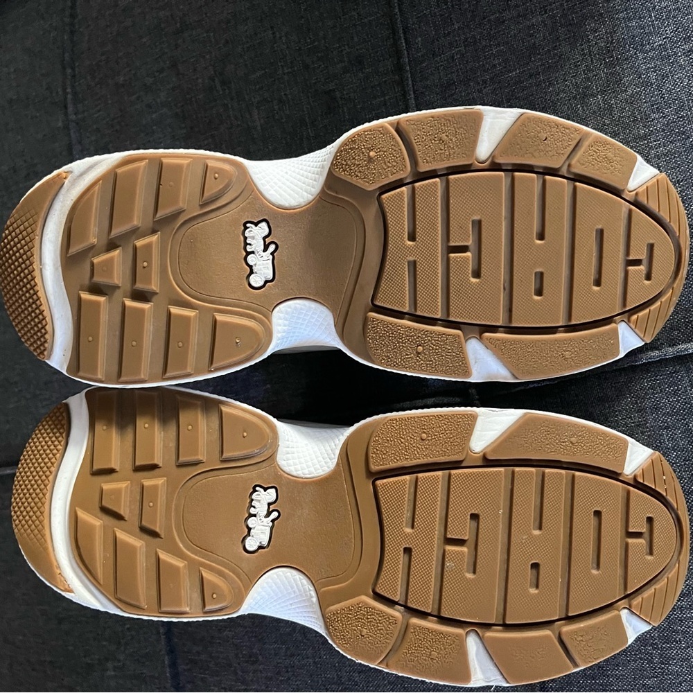Coach C270 Signature Tech Runner – Waterproof & Stylish! (Size 10) - Picture 10 of 12